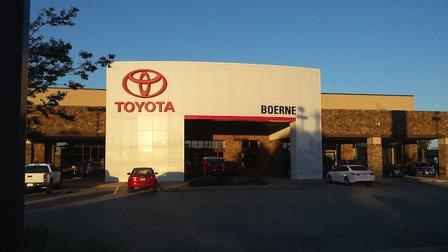 Vic Vaughan Toyota of Boerne