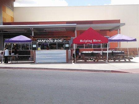 Seafood Boil Shaçk Outside HEB