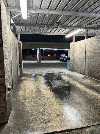 Self car wash