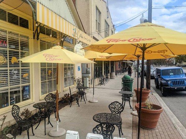 Le Citron European Cafe & Bistro