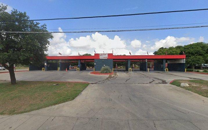 Sapo Car Wash