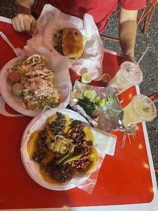El Manito Tacos Dorados