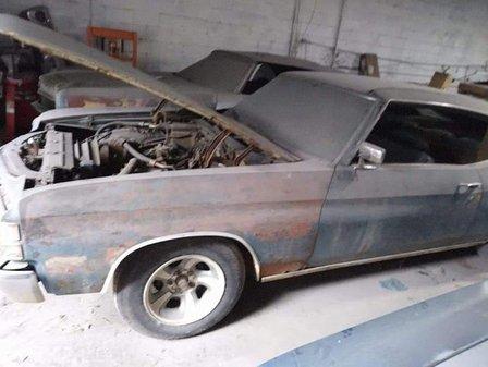 Jay's custom designs collision center shop