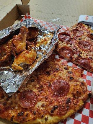 Pepperonis Pizza