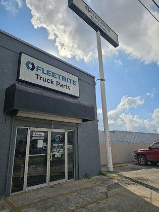 Affordable Heavy Truck Parts