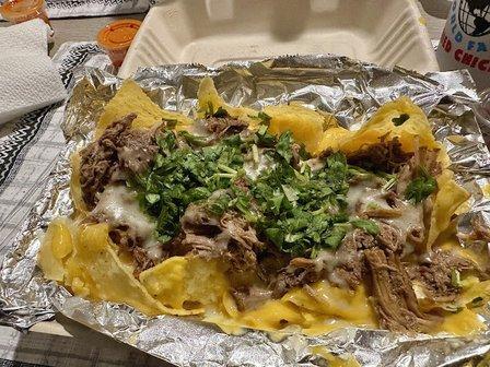 Bussin’ Tacos Food Truck