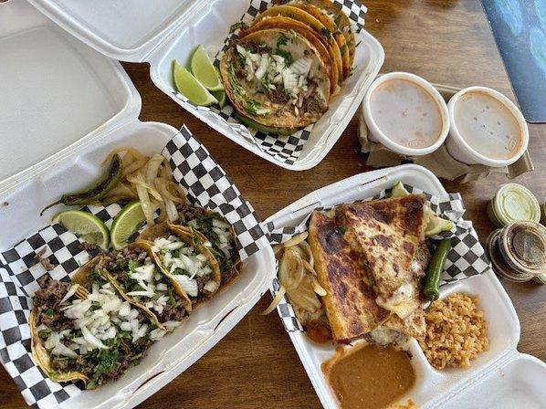 Mariachisss Tacos