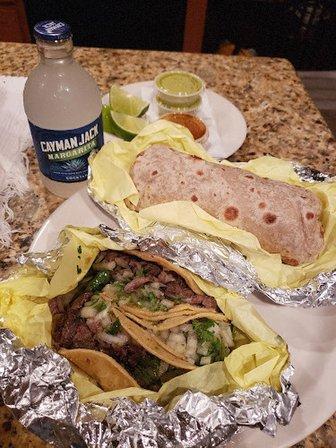 Tacos y Burritos Metro Basilica 2 Taco truck