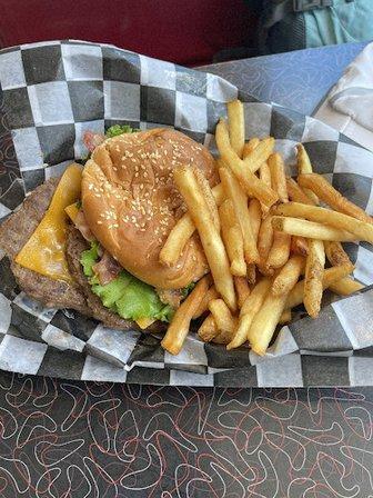 Pete's Eats