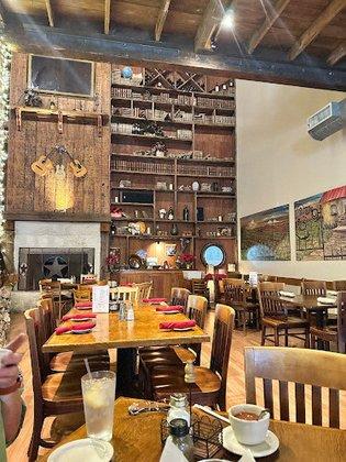 Las Guitarras Restaurant Breakfast-Mexican-Steaks-Seafood