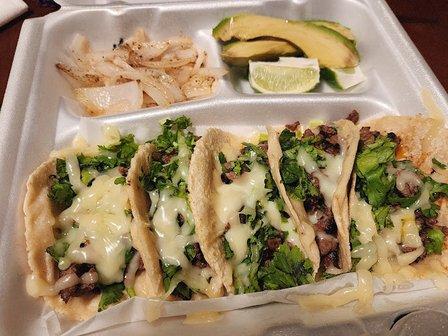 Tacos de Mama