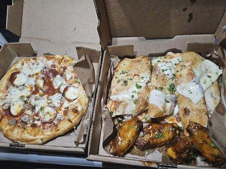 Flippin Pizza