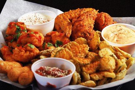 Wing Daddy's Sauce House