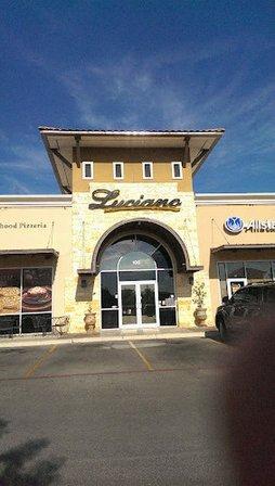 Luciano Ristorante e Pizzeria - Churchill Estates
