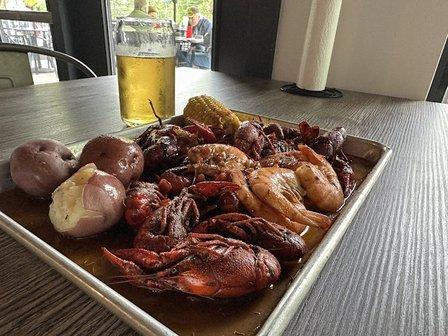 Pinchy’s Lobster & Rawbar
