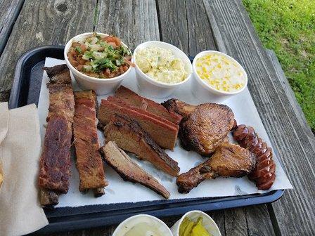 Brown B Que Restaurant