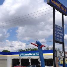 Ken's Tire & Auto