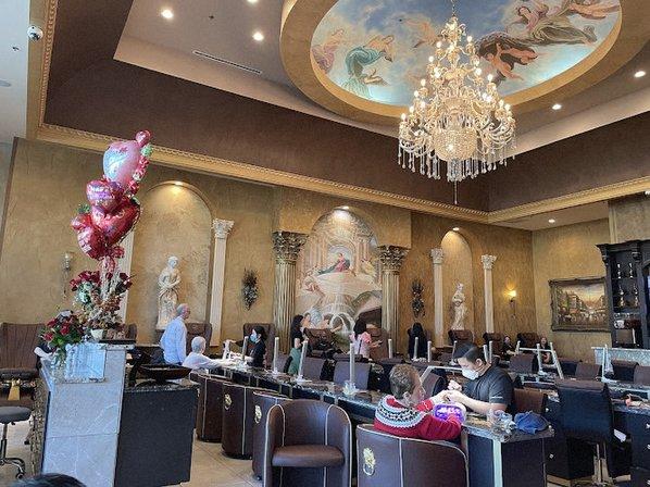 Venetian Nail and Day Spa