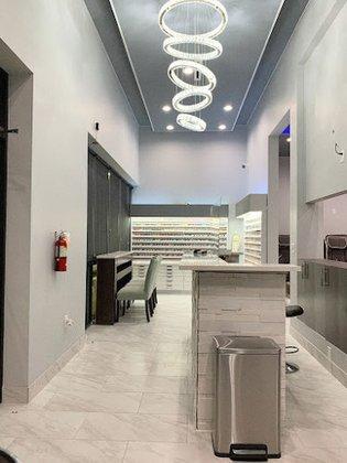 BELLA NAIL & LASH