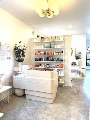 Splendid Skincare and Brow Studio