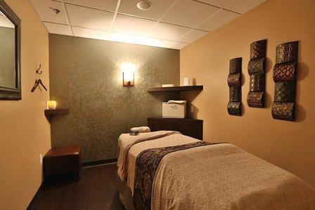 Massage Heights Bandera