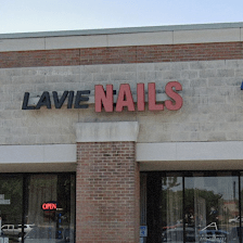 Lavie Nails