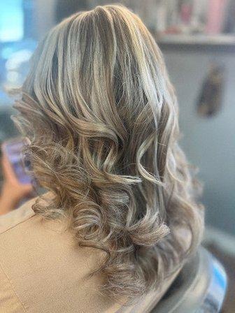 Deysí Salon & Barbershop