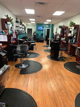 Stylin Hair Salon & Spa