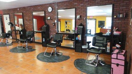 Lucia’s House of Hair