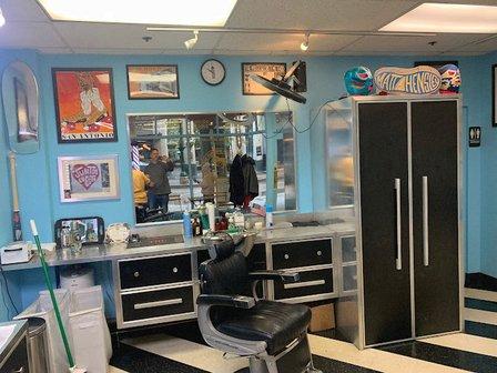 Puro Handsome Barbershop - Majestic Theater