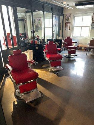 Puro Handsome Barbershop - Burns Building