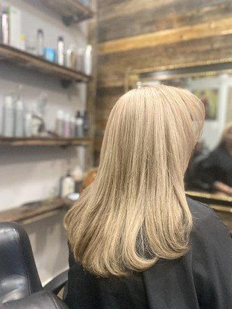 Salon Revelation