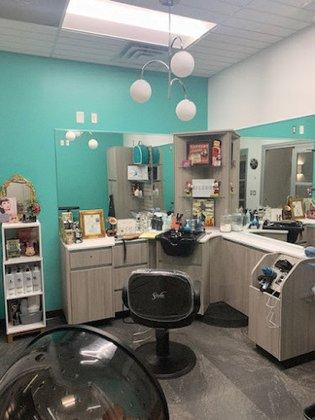 Sola Salons Stone Oak