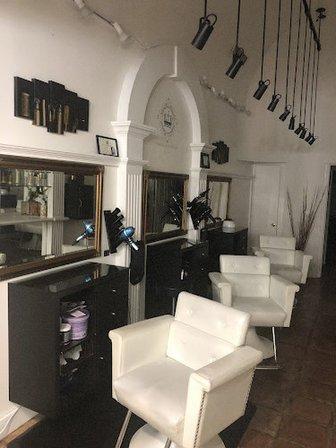 Crowned By Crawford Her Salon