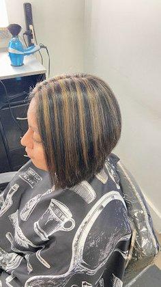 Nohemi Salas Hair Salon.