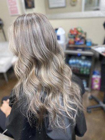 Mallorca Salon Studios & Suites