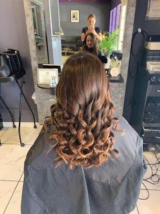 Laura L.V. Hair Salon
