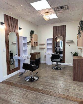 Aura Salon & Suites