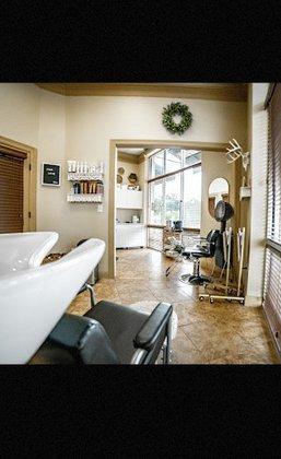 Color Hair Studio