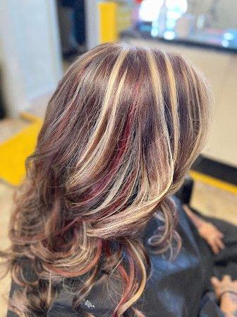 Doll House Beauty Salon