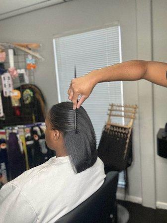 A Queen's Touch Beauty Bar