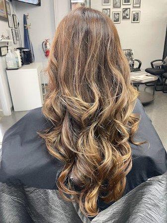 Eleonorae Barber & Beauty Salon
