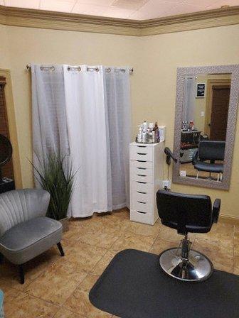 Salon Boutique