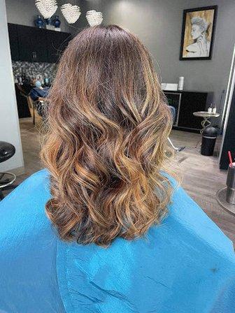 Pretty Chic' Salon