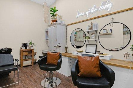 Phenix Salon Suites - Blanco