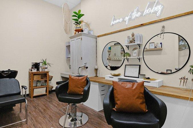 Phenix Salon Suites - Blanco