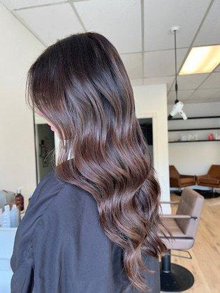 HairJule - JULIE SAENZ