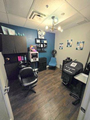 The Best Salon & Barbershop | Women's Hair Styling, Extensions Installation, Coloring & Texture Services