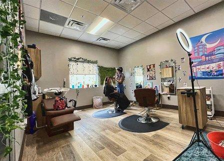Phenix Salon Suites - Culebra