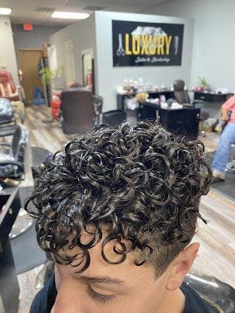 Luxury Salon & Barbershop